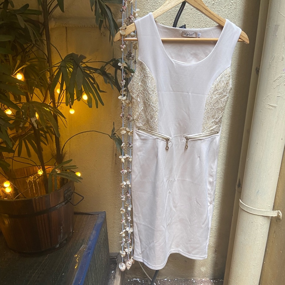 🛍️ Dress. Size - M - Picture 5 of 9